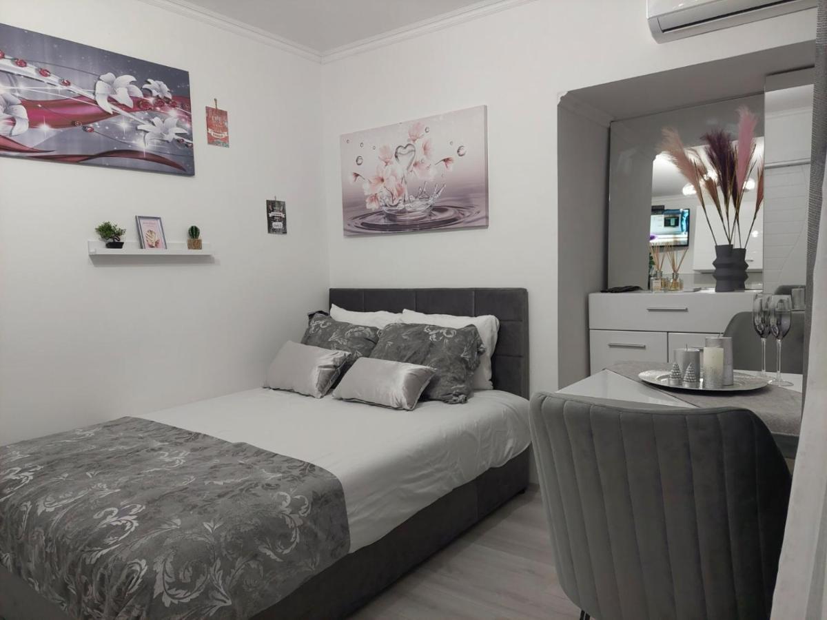 City Lux Apartments Skopje Esterno foto