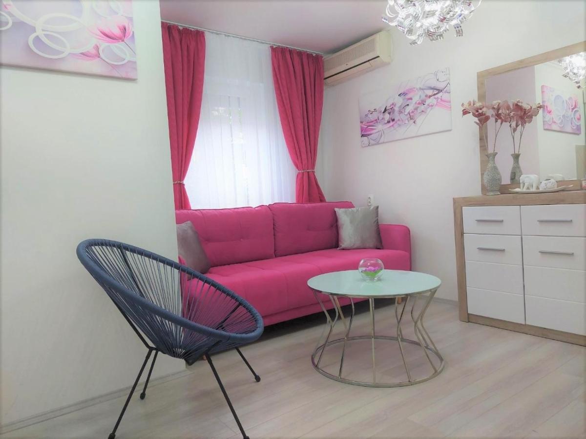 City Lux Apartments Skopje Esterno foto