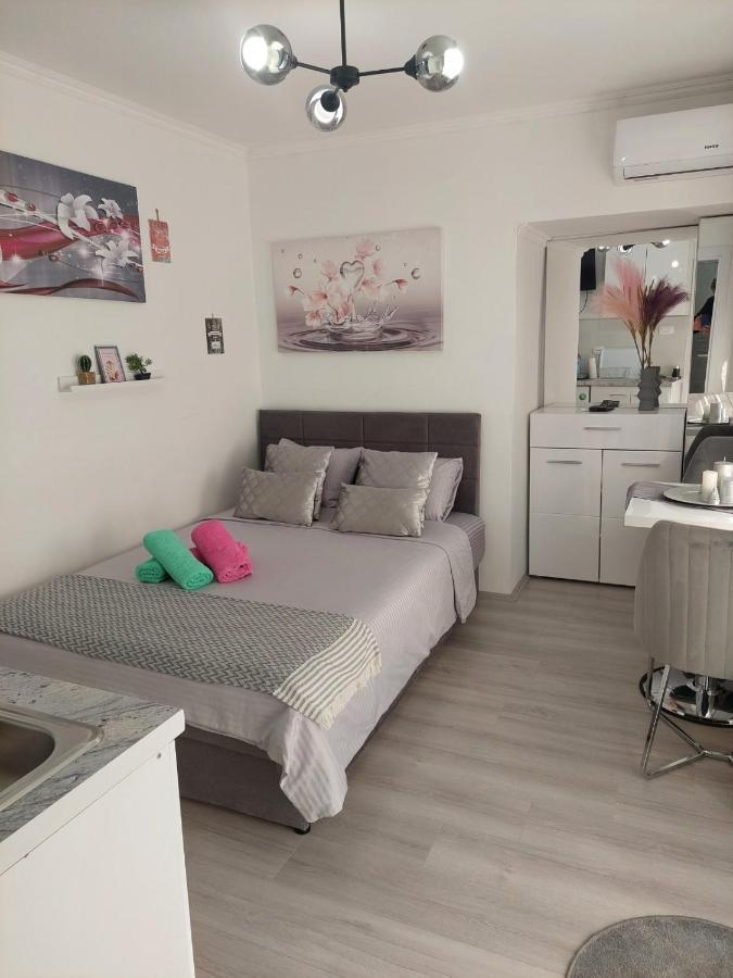 City Lux Apartments Skopje Esterno foto