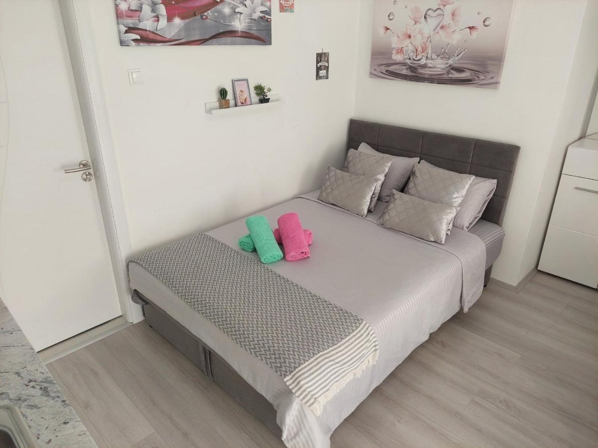 City Lux Apartments Skopje Esterno foto