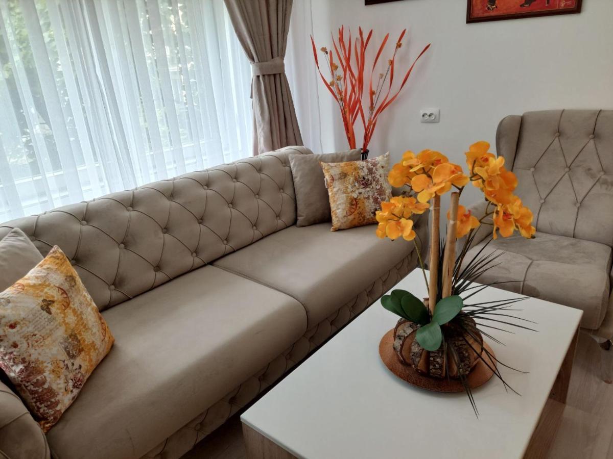 City Lux Apartments Skopje Esterno foto